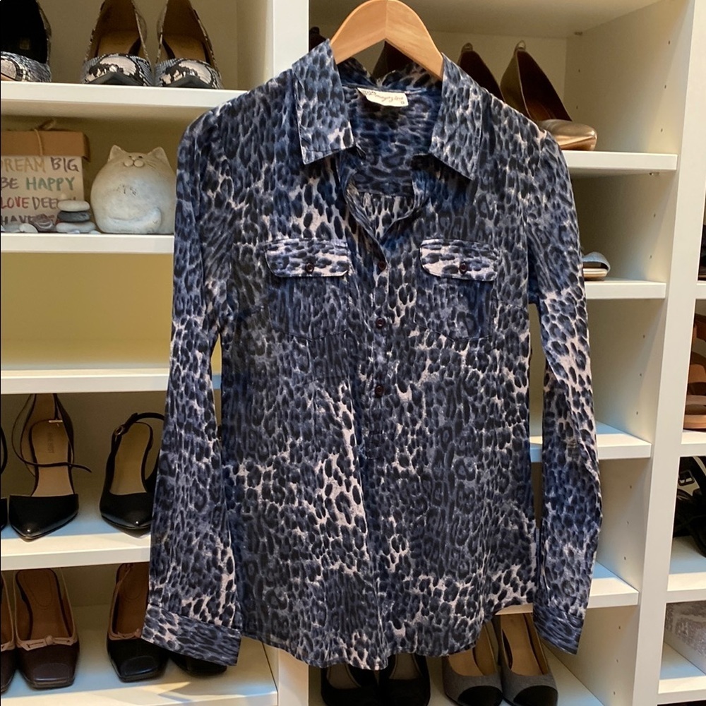 Blue Animal Print Collar Long Sleeve Button Down Shirt​​